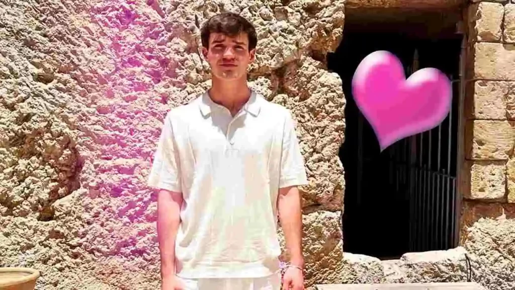 Aaron Carpenter