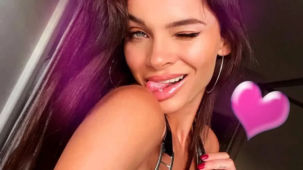 Alyssa Scott